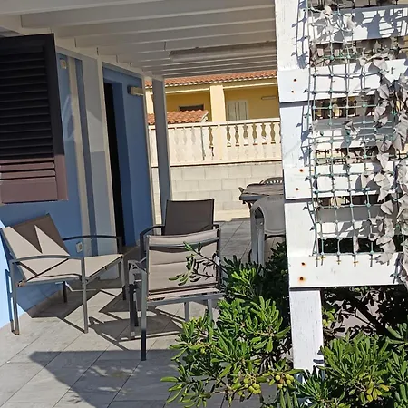 Casa Azzurra Holiday home Reitani